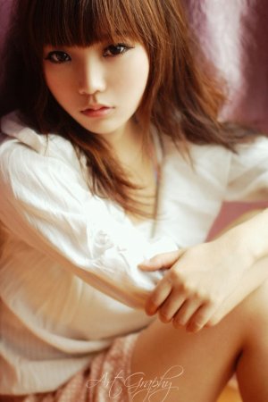 李佩怡青春靓丽少女写真
